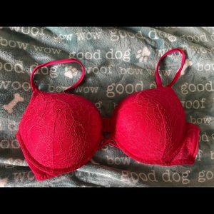 Victoria secret bombshell plung 38C Red